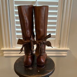 Gianni Bini Leather Boots with Bow Sz 7.5